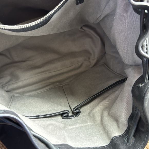 Rag & Bone “Large Field” Leather Backpack! 🎒 🖤 - Picture 8 of 14